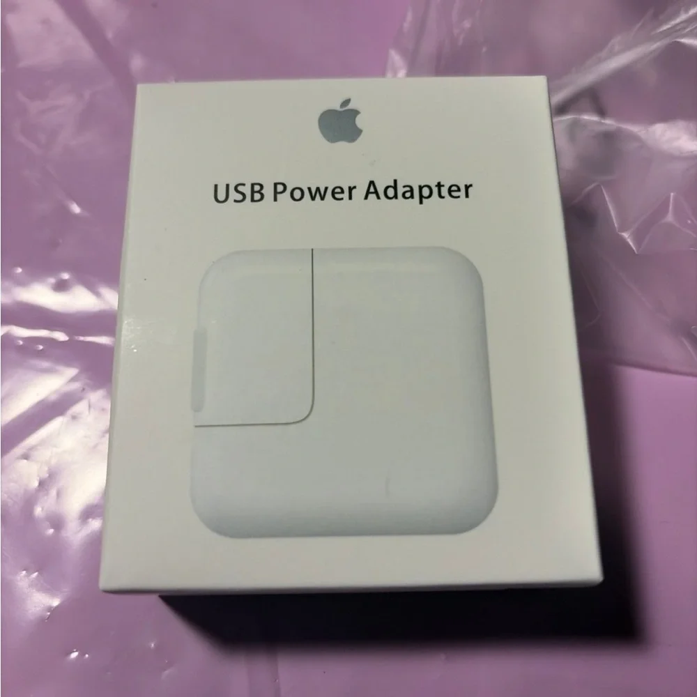 Apple 12W USB Power Adapter in White